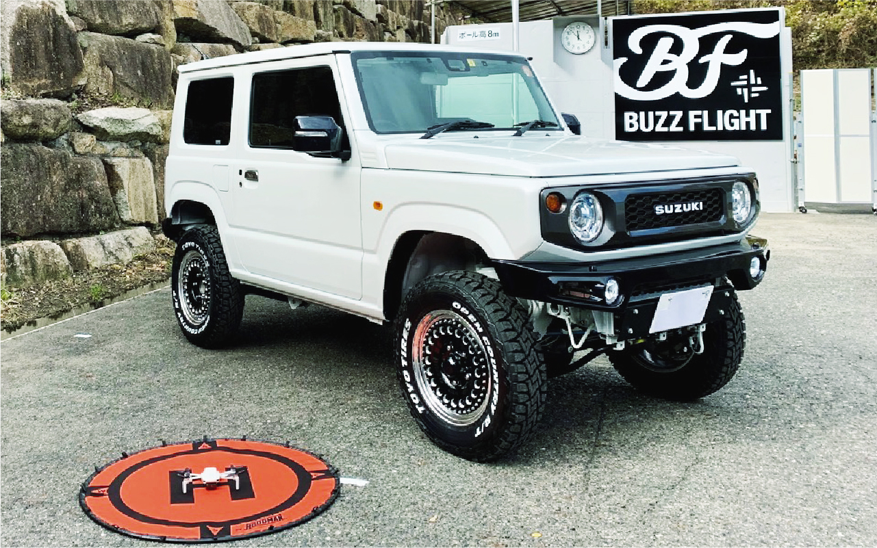 駐車場付き。ドローンを持って行くだけ。